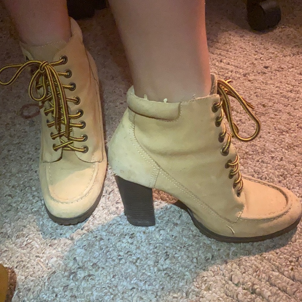 Dr scholls leather Tan boots/heels